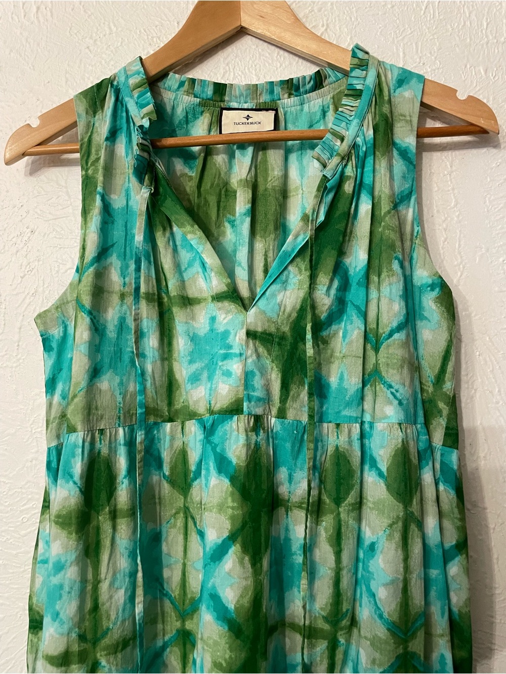 Tuckernuck Seafoam Medallion Salty Paloma Caftan Tie-Dye Tiered Maxi Dress Small - Picture 8 of 12